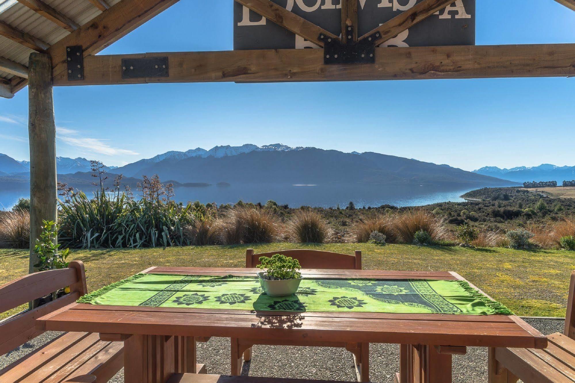 Loch Vista Bed & Breakfast Te Anau Exterior photo