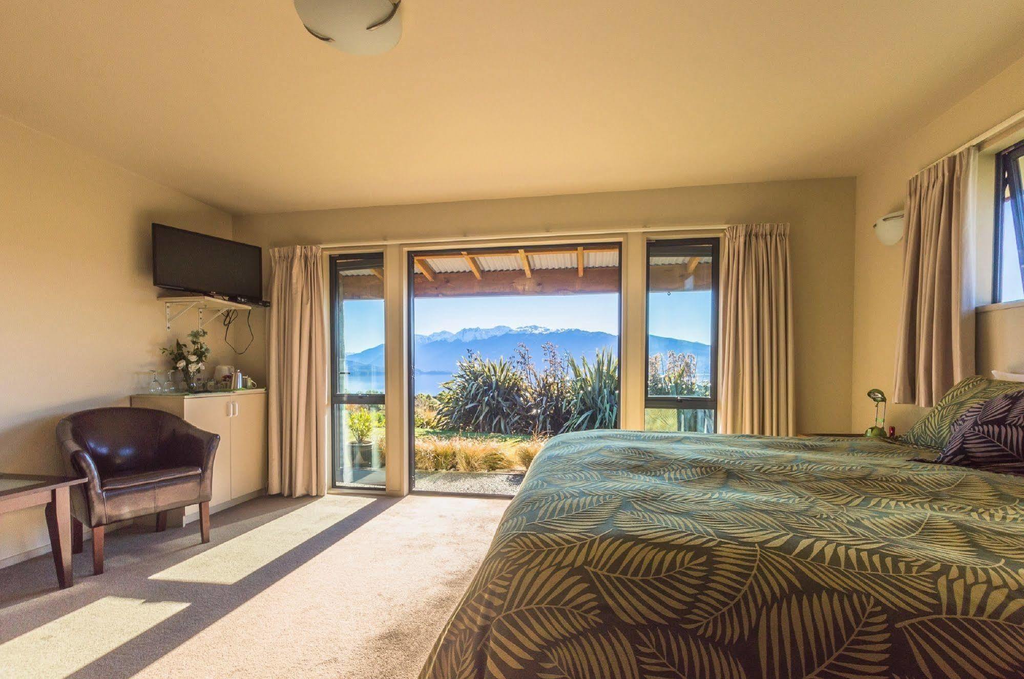 Loch Vista Bed & Breakfast Te Anau Exterior photo